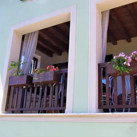 In Bb - Bb La Piccola Gardenia - Ground Floor * Gardone Riviera